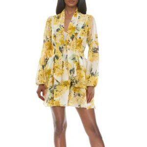 Socialite Womens Mini Dress M Yellow Sage Floral Print Tiered Long Sleeve NWT